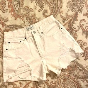 Abercrombie Curve Love shorts size 26